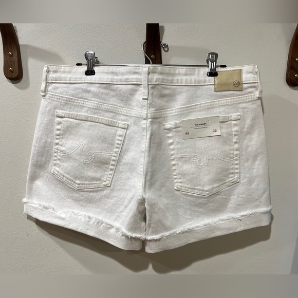 NWT AG Hailey Ex Boyfriend Roll-up Cuffed White Denim Shorts Size 32 - Picture 14 of 15